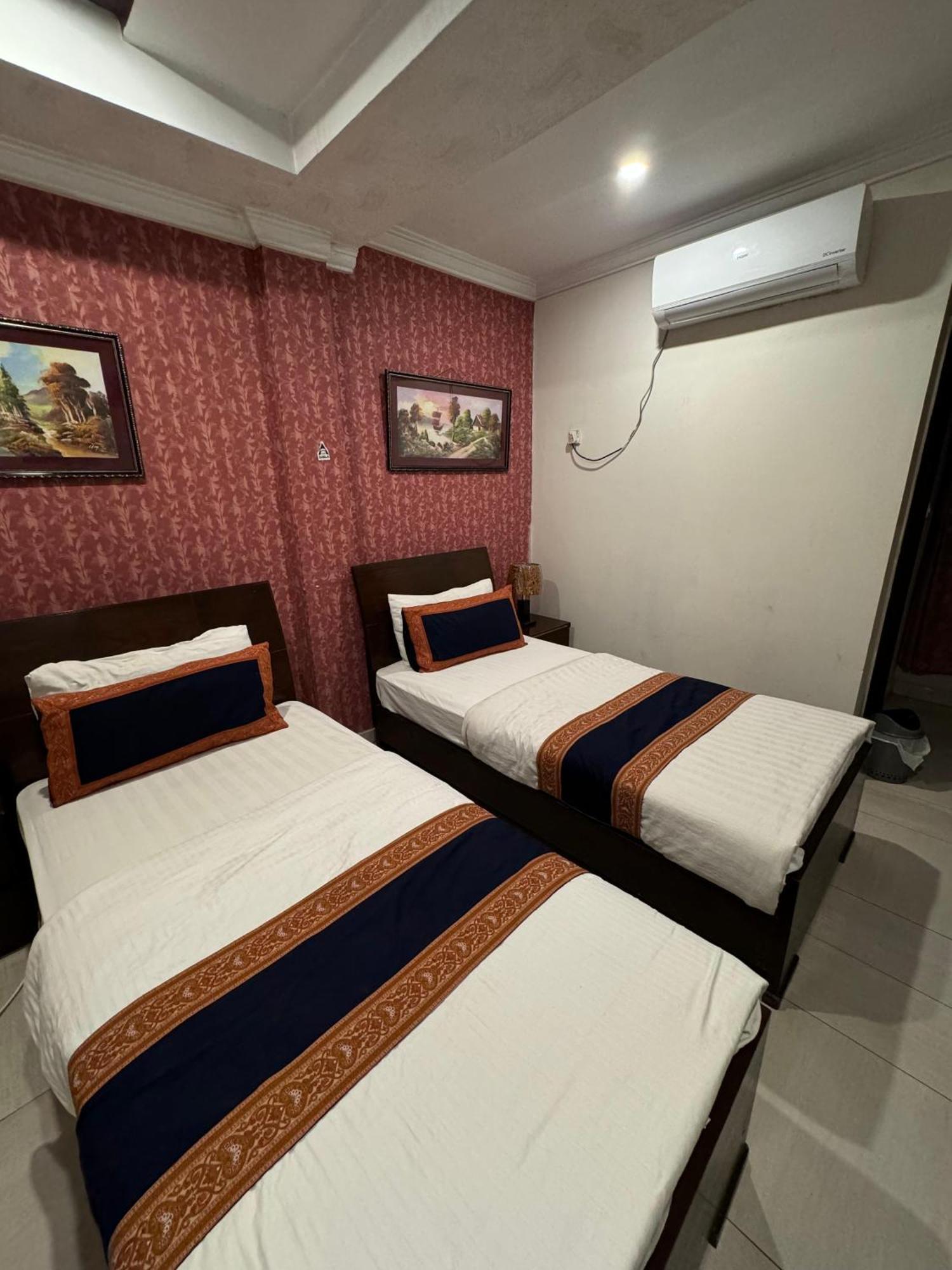 Hotel Islamabad Premiere Inn Exterior photo