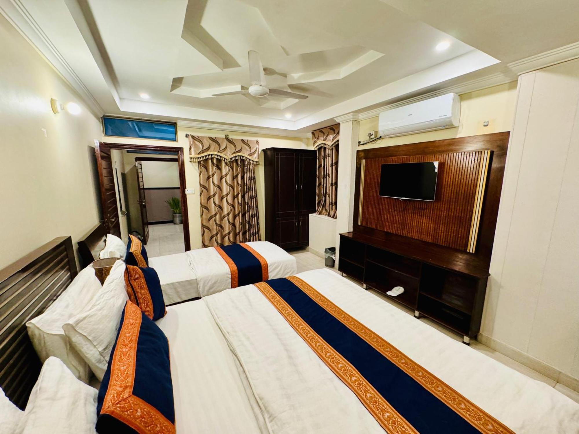 Hotel Islamabad Premiere Inn Exterior photo